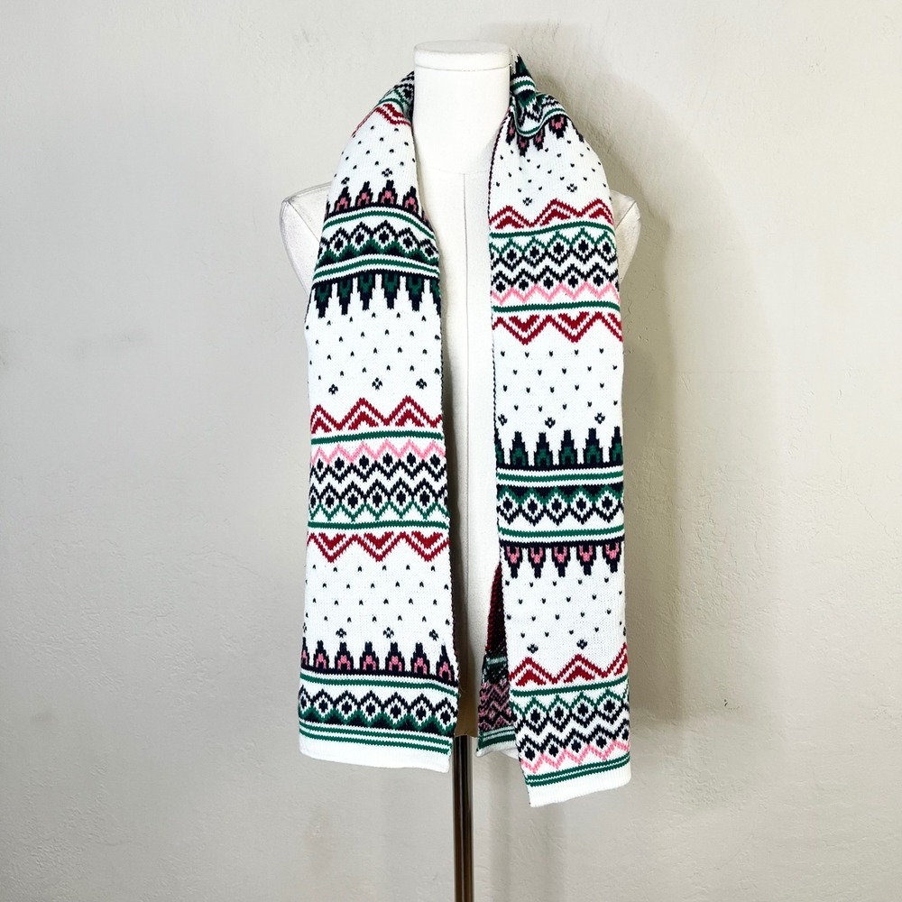 Gap Scarf Fair Isle Scarf Unisex White Green Knit Holiday Winter Festive